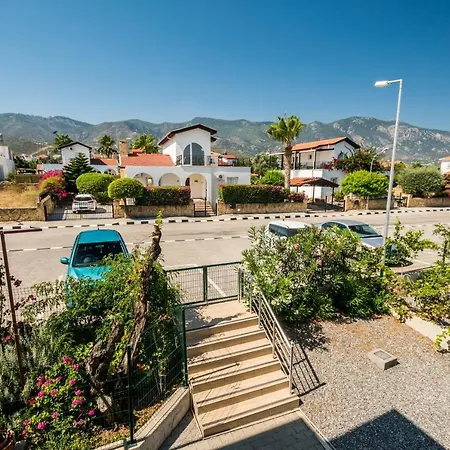 Апартаменты Luxury One-bedroom With Private Garden Lukomorye B3 Karavas (Northern Cyprus)