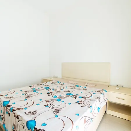Luxury One-bedroom With Private Garden Lukomorye B3 * Karavas (Northern Cyprus)